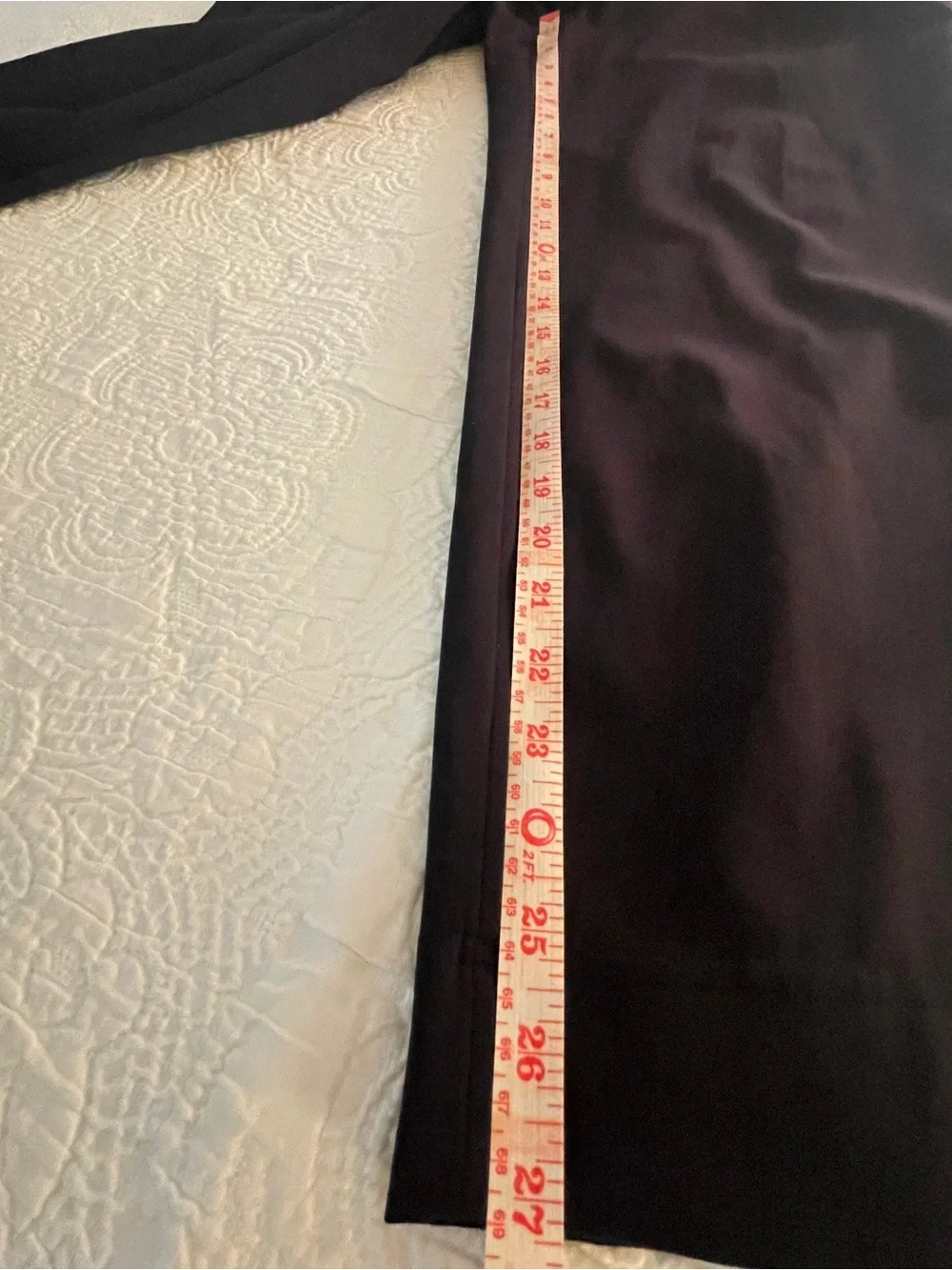 Lululemon Women Black Drawstring Tapered leg Pants inseam 27”